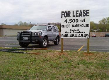 FOR LEASE Sign